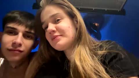 Snapshot of redvelveten chatting on 22, 2, 2025 Ronnie online show from 22, 2, 2025