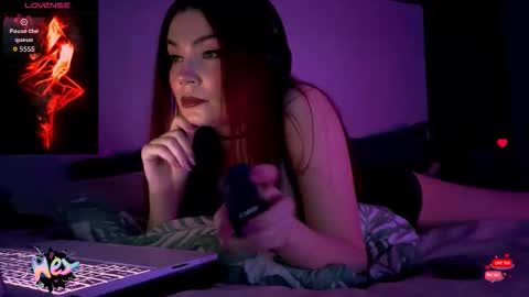 Red online show from 7, 6, 2026
