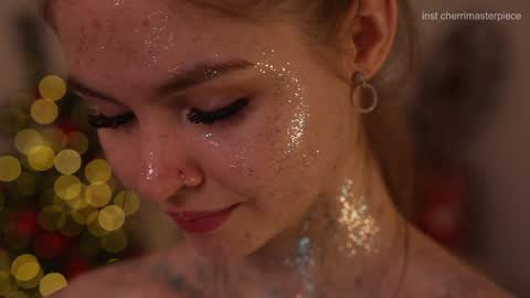 Snapshot of refined_style chatting on 20, 12, 2024 JessyinCherri yang online show from 20, 12, 2024