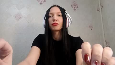 Snapshot of refugiorobey chatting on 16, 3, 2026 Mia online show from 16, 3, 2026