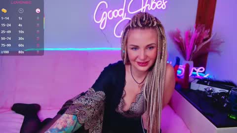 Snapshot of regina_zbarskaya chatting on 11, 3, 2025 Regina online show from 11, 3, 2025