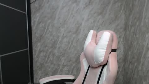 Snapshot of reginasmilee chatting on 25, 2, 2025 Regina online show from 25, 2, 2025