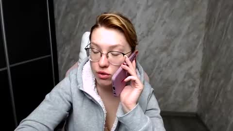 Snapshot of reginasmilee chatting on 11, 3, 2025 Regina online show from 11, 3, 2025