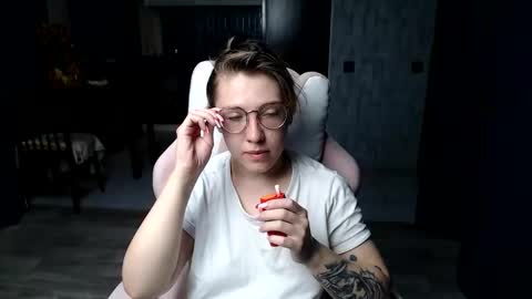 Snapshot of reginasmilee chatting on 9, 9, 2025 Regina online show from 9, 9, 2025