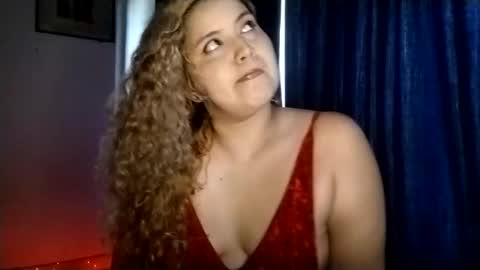 Snapshot of rei_chan26 chatting on 15, 2, 2025 Tania Nixx online show from 15, 2, 2025