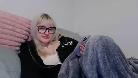 reiannmay online show from 19, 11, 2025