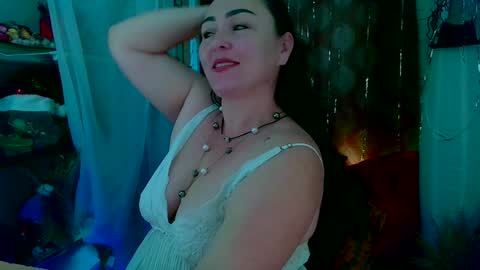 Snapshot of reicat chatting on 2, 1, 2025 Karina online show from 2, 1, 2025