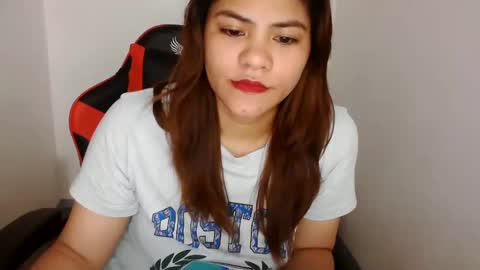 reign2525 online show from 22, 2, 2025