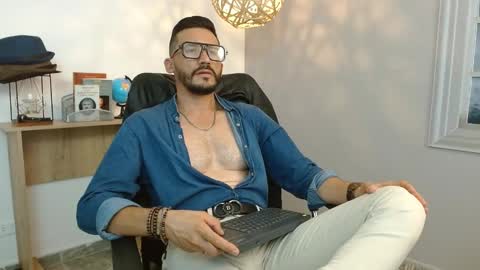   REIKO  online show from 26, 2, 2025