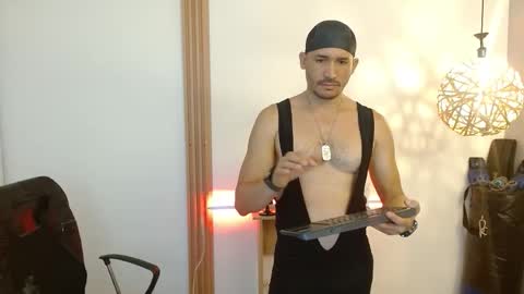   REIKO  online show from 5, 11, 2025