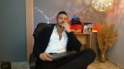   REIKO  online show from 30, 3, 2026