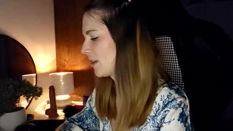 Snapshot of reileyfoxx chatting on 1, 5, 2026 Reiley online show from 1, 5, 2026