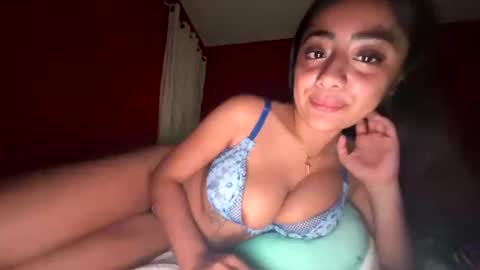 reinaassss online show from 1, 5, 2026