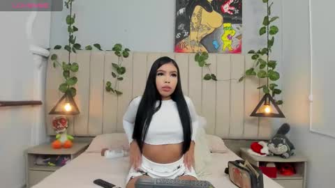 Snapshot of reishell_ross chatting on 6, 2, 2026 Reishell ross online show from 6, 2, 2026