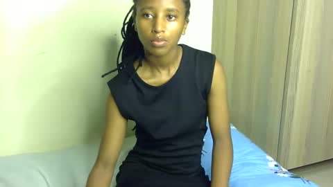 Snapshot of rellings_maya chatting on 19, 1, 2025 rellings-maya online show from 19, 1, 2025