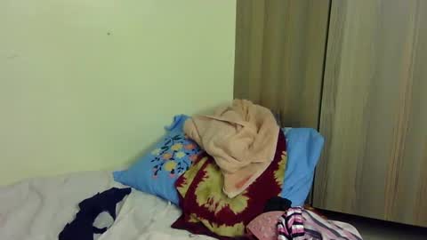 Snapshot of rellings_maya chatting on 21, 1, 2025 rellings-maya online show from 21, 1, 2025