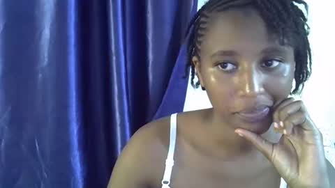 Snapshot of rellings_maya chatting on 2, 10, 2025 rellings-maya online show from 2, 10, 2025