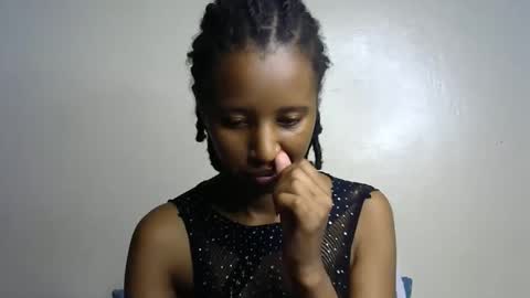 Snapshot of rellings_maya chatting on 22, 11, 2025 rellings-maya online show from 22, 11, 2025