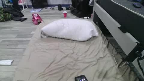 Snapshot of remshotdt chatting on 23, 2, 2025 remshotdt online show from 23, 2, 2025