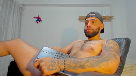 Rmy Steen online show from 3, 12, 2025