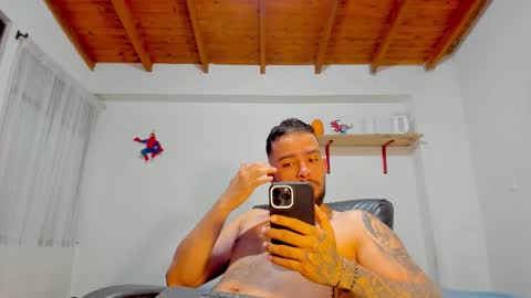 Rmy Steen online show from 10, 2, 2026