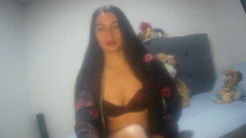 Snapshot of renata_hot1 chatting on 15, 12, 2025 renata_hot1 online show from 15, 12, 2025