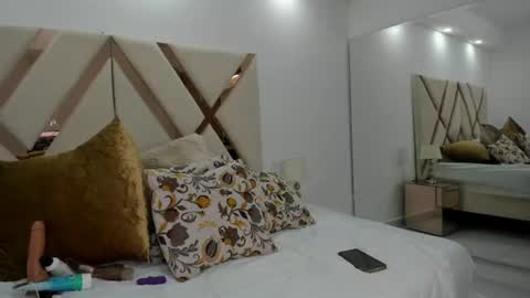 Renata online show from 19, 6, 2026