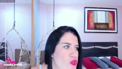 Snapshot of renataruiz_rr chatting on 18, 12, 2025 online show from 18, 12, 2025