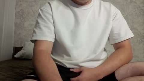 Snapshot of rendy_wendy chatting on 17, 11, 2025 Dipper online show from 17, 11, 2025