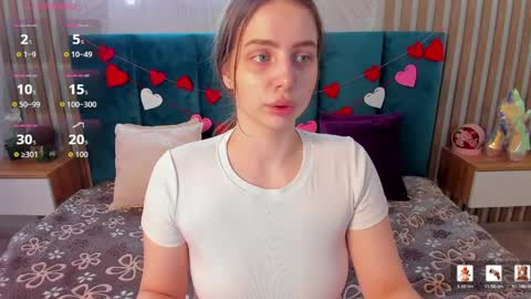 Snapshot of reneeblair chatting on 31, 5, 2026 reneeblair online show from 31, 5, 2026