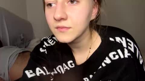 Snapshot of reneeharris chatting on 16, 12, 2025 reneeharris online show from 16, 12, 2025