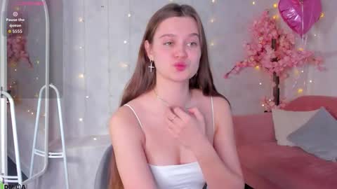 Renesmy online show from 18, 2, 2026