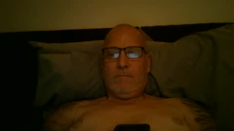 Snapshot of renewaz chatting on 26, 5, 2026 Renewaz online show from 26, 5, 2026