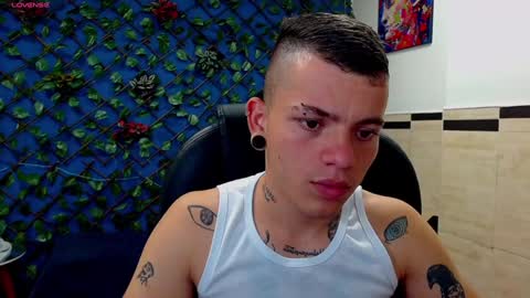 Snapshot of rennesanti chatting on 24, 1, 2025 R E N E online show from 24, 1, 2025