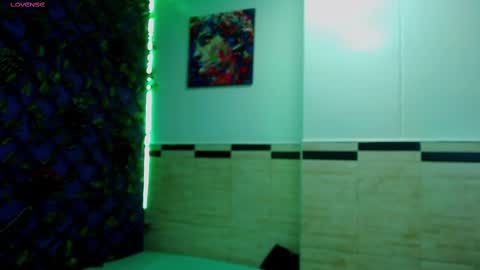 Snapshot of rennesanti chatting on 12, 2, 2025 R E N E online show from 12, 2, 2025