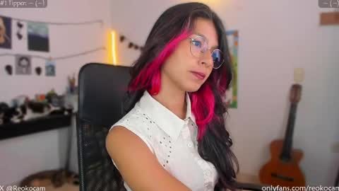 Snapshot of reoko_ chatting on 21, 5, 2026 Reoko online show from 21, 5, 2026
