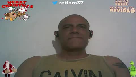Snapshot of retlam37 chatting on 19, 12, 2025 Walter online show from 19, 12, 2025