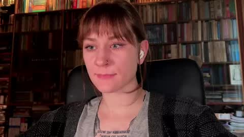 Rie online show from 25, 5, 2026