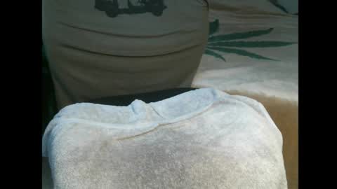 Snapshot of reubendics chatting on 29, 11, 2025 BigDinAZ online show from 29, 11, 2025