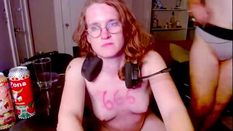 Snapshot of rewpert_ts chatting on 1, 11, 2025 rewpert_ts online show from 1, 11, 2025