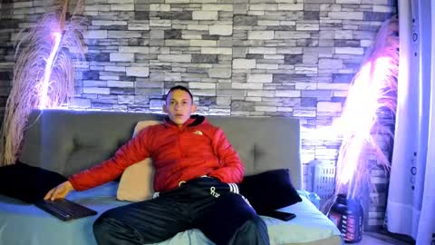 Snapshot of rey_masterhot chatting on 8, 10, 2025 reymasterhot online show from 8, 10, 2025