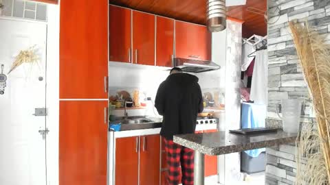 Snapshot of rey_masterhot chatting on 19, 10, 2025 reymasterhot online show from 19, 10, 2025