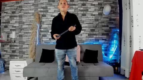 Snapshot of rey_masterhot chatting on 20, 10, 2025 reymasterhot online show from 20, 10, 2025