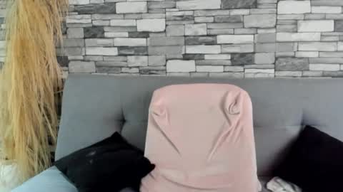 Snapshot of rey_masterhot chatting on 15, 11, 2025 reymasterhot online show from 15, 11, 2025