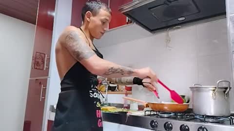 Snapshot of rey_masterhot chatting on 19, 11, 2025 reymasterhot online show from 19, 11, 2025