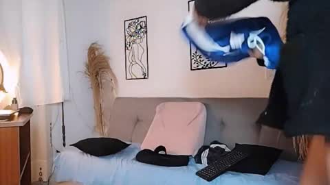 Snapshot of rey_masterhot chatting on 21, 11, 2025 reymasterhot online show from 21, 11, 2025