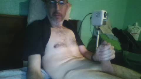 Snapshot of reyes_albert2006 chatting on 2, 12, 2024 reyes_albert2006 online show from 2, 12, 2024