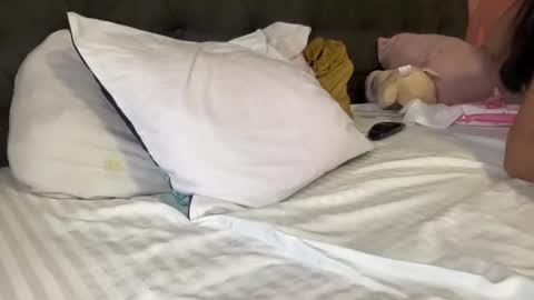 Snapshot of reyna77 chatting on 11, 12, 2024 reyna77 online show from 11, 12, 2024