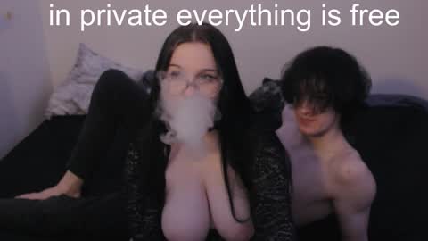 Snapshot of reyreyclub chatting on 8, 2, 2025 reyreyclub online show from 8, 2, 2025