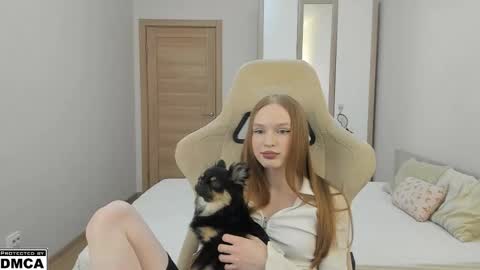 nice to meet you  3  I am Milena online show from 24, 3, 2026